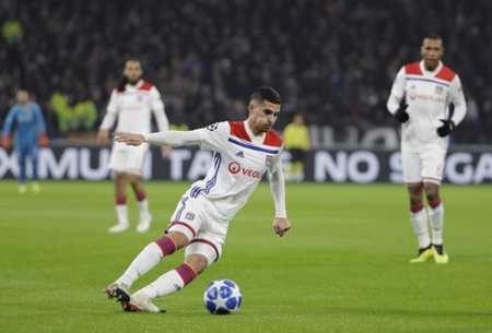 他不再单纯 他不再单纯