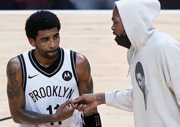 的双轨竞争 的双轨竞争