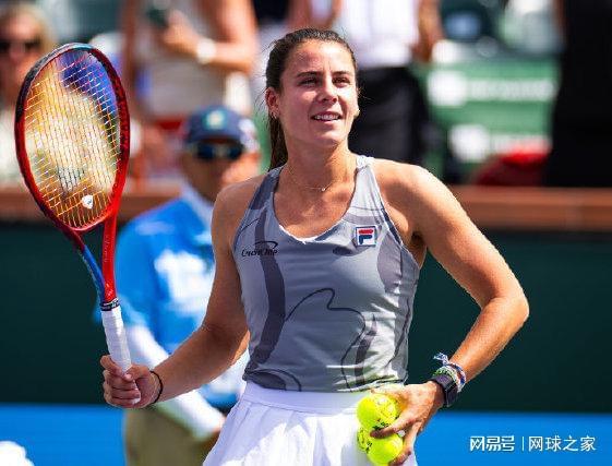 社交媒体上 社交媒体上